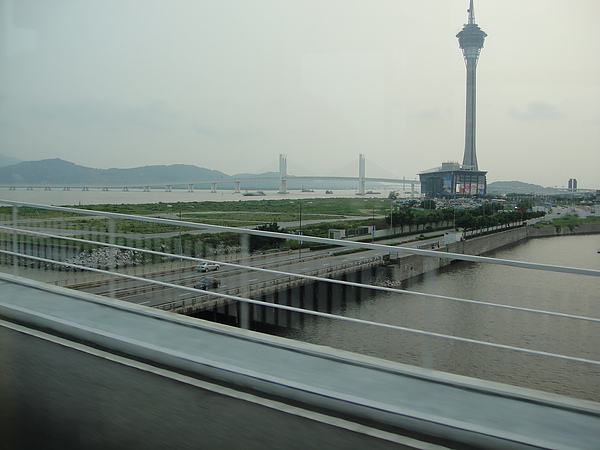 20100605PM0607澳門連接氹仔島大橋旁好像是標的物.JPG