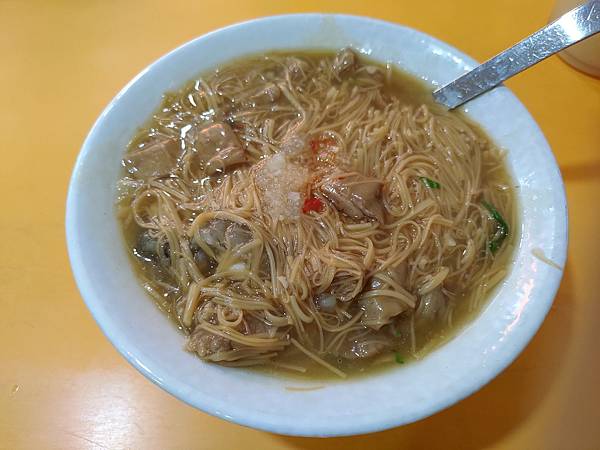 麵線傳奇 - 排隊綜合(蚵仔、大腸、肉丁)麵線