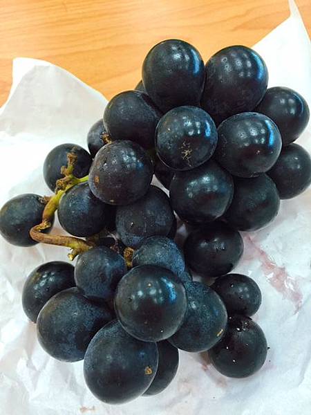 六甲導師送給 Cindy 的 grapes 六甲導師送給 Cindy 的 grapes