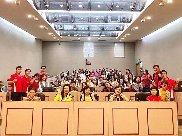 1202大合照.jpg 1202大合照.jpg
