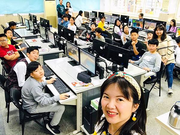 天母國小MinecraftEDU (1).jpg