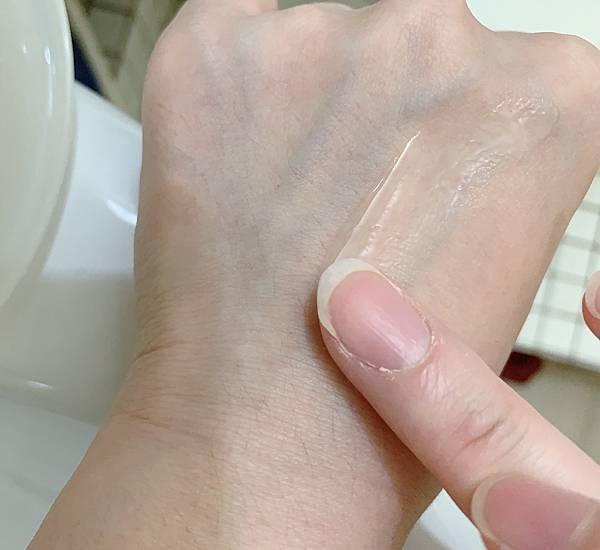 一瓶搞定全臉肌膚、極簡高效保養就交給→K-SKININ凱顏 試用