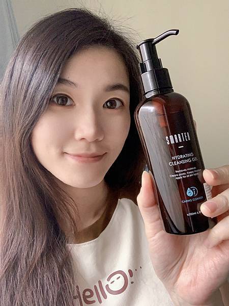 【懶人清潔用品推薦】洗淨同時補足水分 讓肌膚保濕不間斷→ 試用