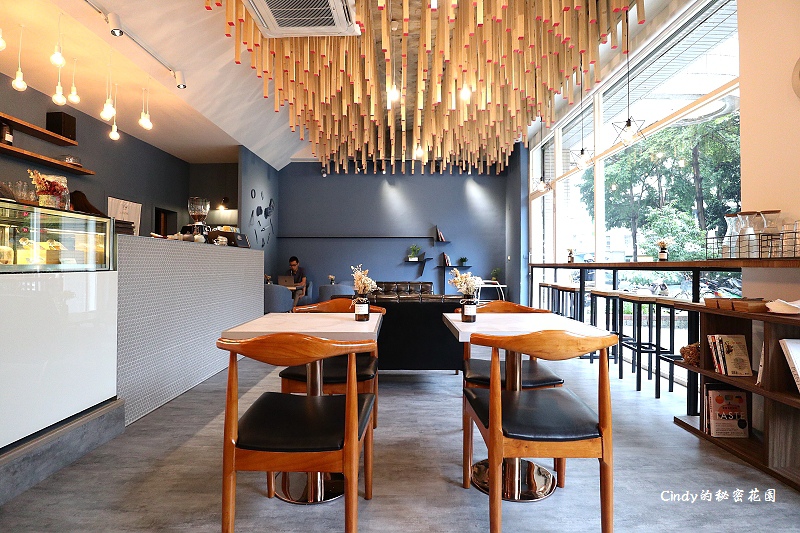 台中北區 卉咖啡 台中質感早午餐 甜點店 網美風設計 餐點好吃好拍 近台中二中 2019 4月再訪更新 Cindy的秘密花園