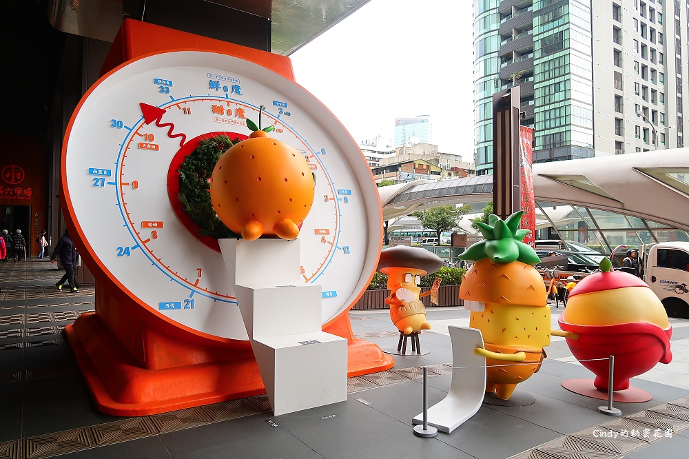 台中西區 第六市場 第一家百貨公司裡的菜市場 乾淨舒適的採買空間 傳統市場也可以很文青 金典綠園道3樓 Cindy的秘密花園 台中西區 第六市場 第一家百貨公司裡的菜市場 乾淨舒適的採買空間 傳統市場也可以很文青 金典綠園道3樓 Cindy的秘密花園