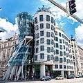 Dancing_House_-_Flickr_-_dgorrz.jpg