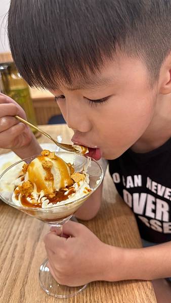 [台南美食]台南三井Outlet必吃：Mochi Mochi
