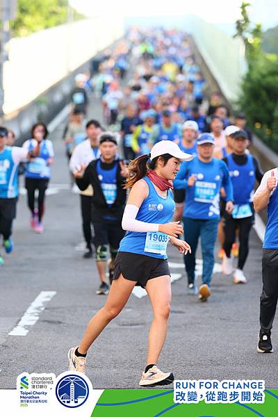 用腳步寫下成就:2025年第一場半馬紀錄分享(渣打台北公益馬 用腳步寫下成就:2025年第一場半馬紀錄分享(渣打台北公益馬