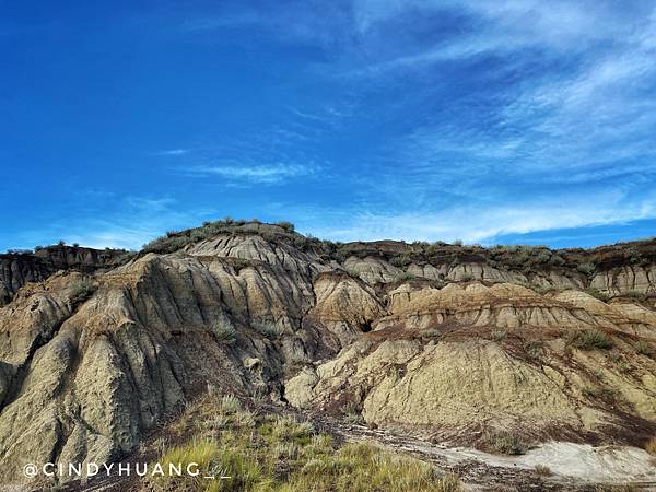 加拿大旅遊｜卡加利景點Drumheller—全世界最大的恐龍