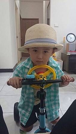 豆3y4m&菲3mPhoto_2014_05_19_22_37_46_15pixnet.JPG 豆3y4m&菲3mPhoto_2014_05_19_22_37_46_15pixnet.JPG