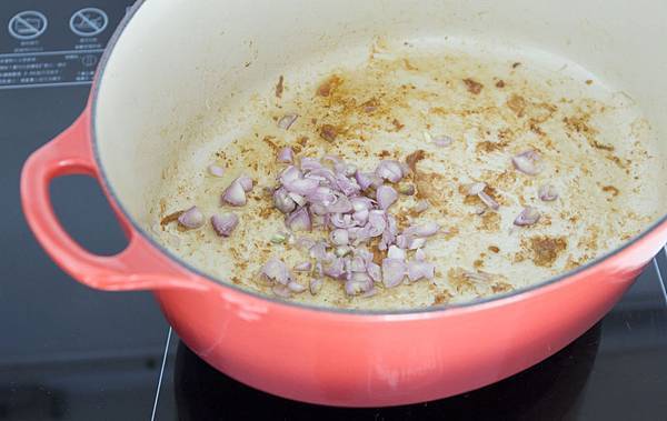 椰汁蔬菜燉雞-2