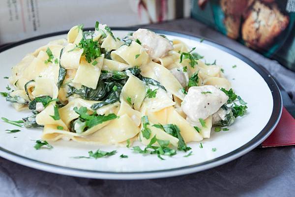 白醬雞肉義大利麵 - 3 白醬雞肉義大利麵 - 3