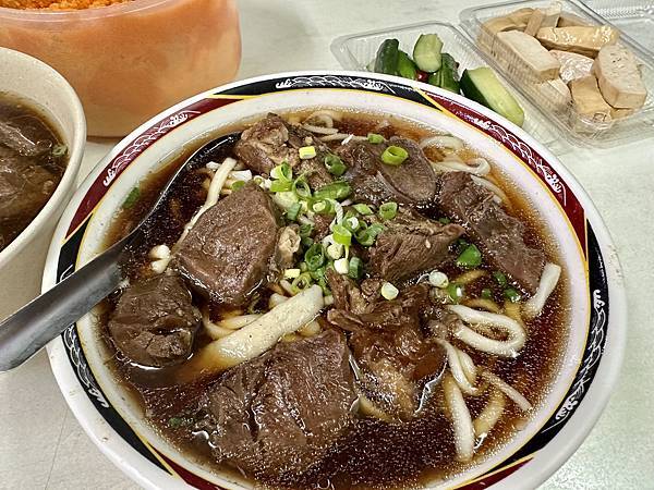 小吳牛肉麵 24H - 10