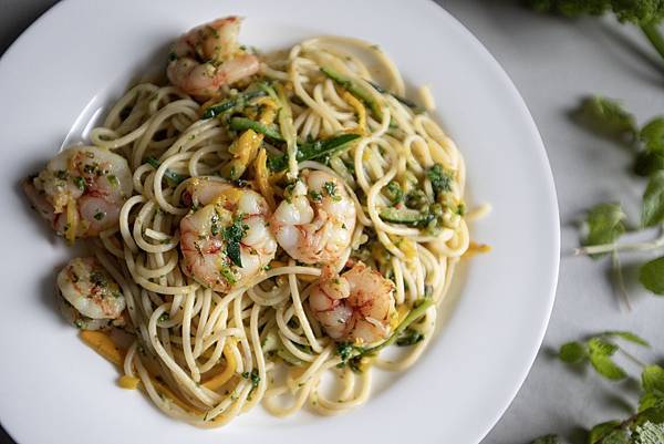 巴西里薄荷醬風味雙色櫛瓜義大利麵 - 3 巴西里薄荷醬風味雙色櫛瓜義大利麵 - 3