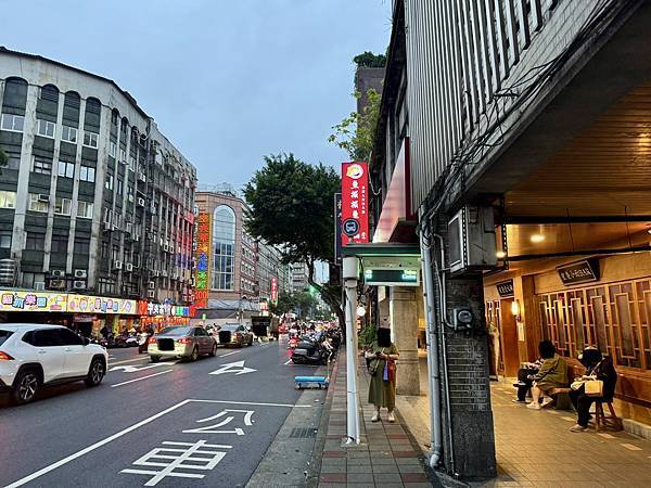 魚擺擺 (重慶九宮格火鍋) - 39 魚擺擺 (重慶九宮格火鍋) - 39