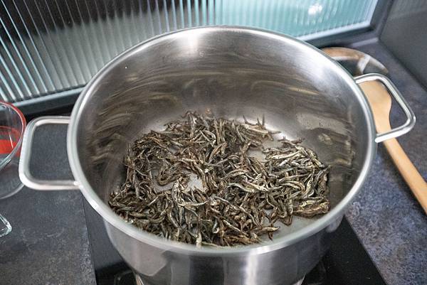 小魚乾大豆苗鹹粥 - 2 小魚乾大豆苗鹹粥 - 2