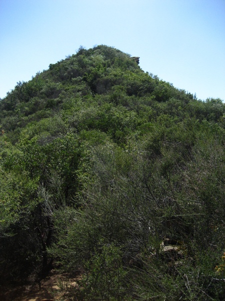 第六個山峰哩