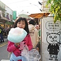 2023嘉南遊45-正興街的自動化棉花糖.jpg