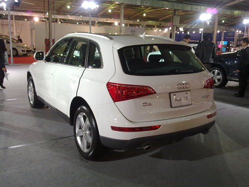 ap_F23_20110104110018150.jpg