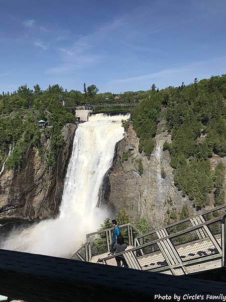 魁北克 水晶瀑布 Montmorency Falls.高 魁北克 水晶瀑布 Montmorency Falls.高