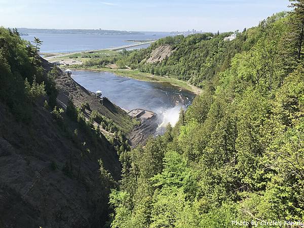 魁北克 水晶瀑布 Montmorency Falls.高 魁北克 水晶瀑布 Montmorency Falls.高