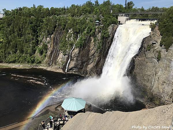 魁北克 水晶瀑布 Montmorency Falls.高 魁北克 水晶瀑布 Montmorency Falls.高