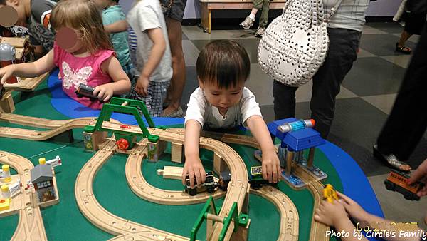 兒童館 100.jpg 兒童館 100.jpg