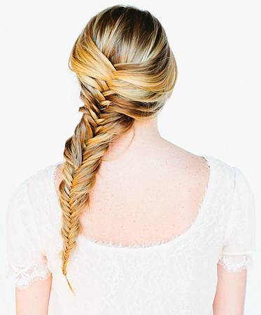 fishtail-braid-tutorial