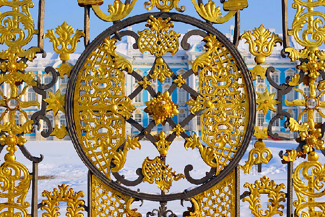 fence-of-the-palace-in-tsarskoye-selo (1)