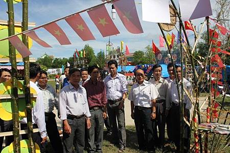 LANH DAO PGD CAC HUYEN DEN THAM QUAN