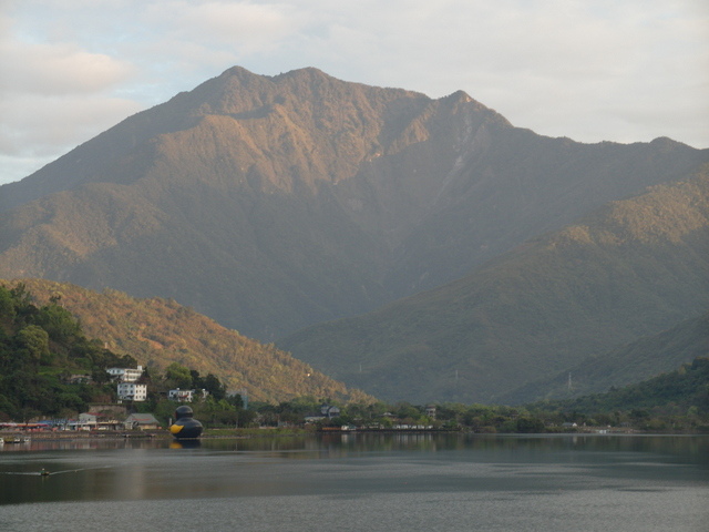 鯉魚山步道 (16).JPG