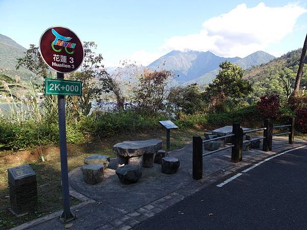 鯉魚山步道 (171).JPG