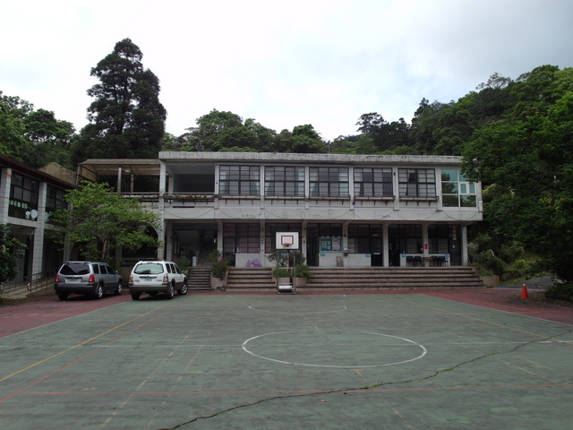 獅公髻尾山、粗坑口健行步道 (58).JPG