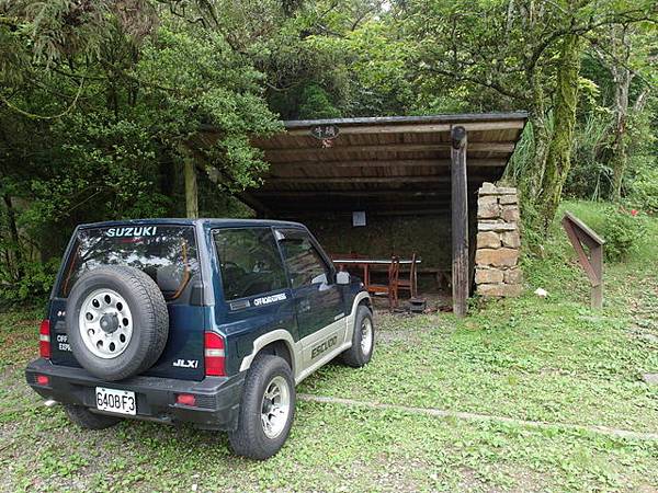 獅公髻尾山、粗坑口健行步道 (81).JPG