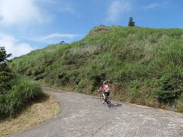 七星山東峰、七星公園、夢幻湖 (56).JPG