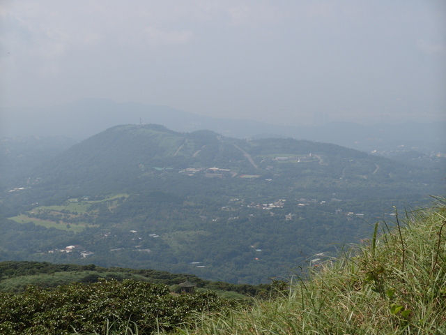 七星山東峰、七星公園、夢幻湖 (80).JPG