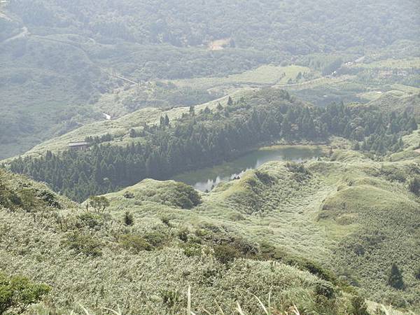 七星山東峰、七星公園、夢幻湖 (100).JPG