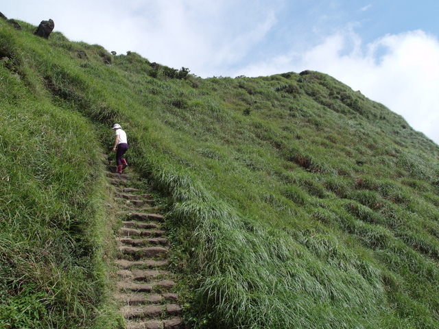 七星山東峰、七星公園、夢幻湖 (102).JPG