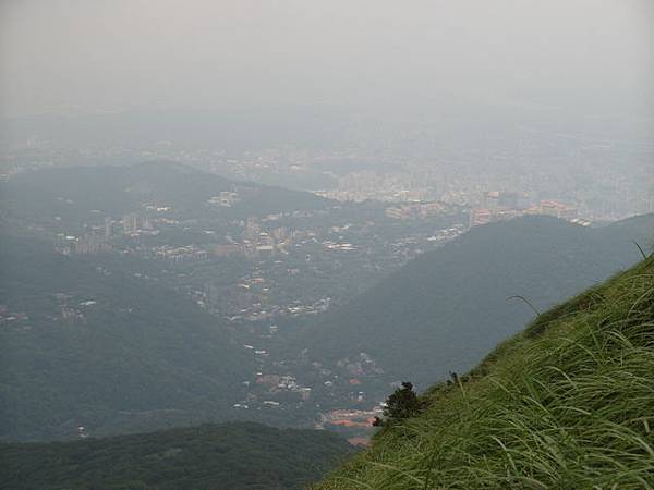 七星山東峰、七星公園、夢幻湖 (142).JPG