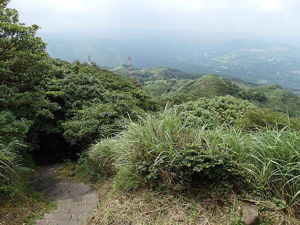 七星山東峰、七星公園、夢幻湖 (146).JPG