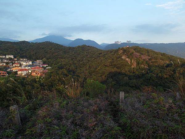 東華山、奇岩山、唭哩岸山 (100).JPG