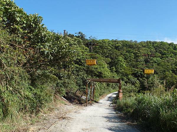 太白山礦場產業道路 (19).JPG