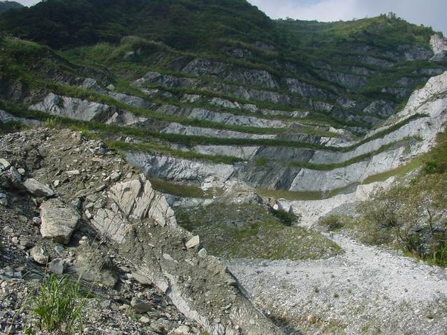 太白山礦場產業道路 (70).JPG