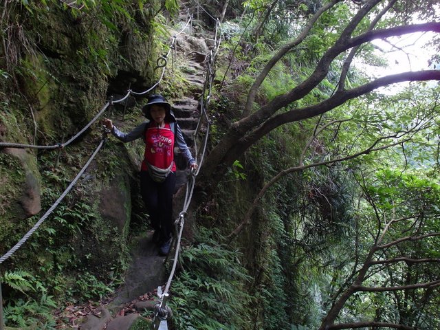 孝子山、慈母峰、菩提山 (24).JPG