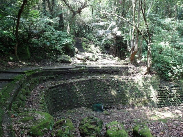 孝子山、慈母峰、菩提山 (130).JPG