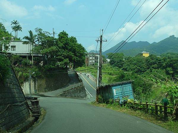 孝子山、慈母峰、菩提山 (135).JPG