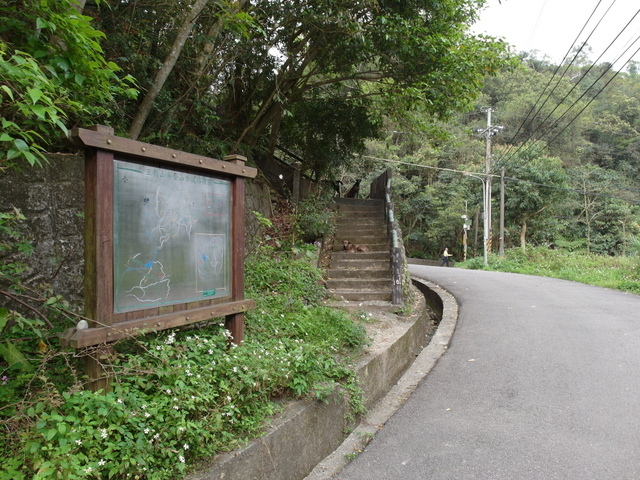 牛稠尾山 (2).JPG