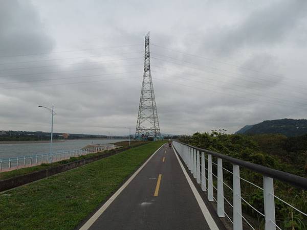 大鶯綠野景觀自行車道 (46).JPG