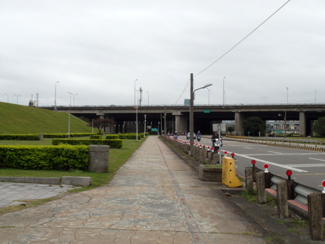 二重環狀自行車道 (57).JPG