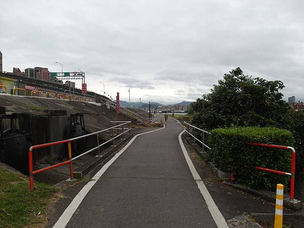 二重環狀自行車道 (122).JPG